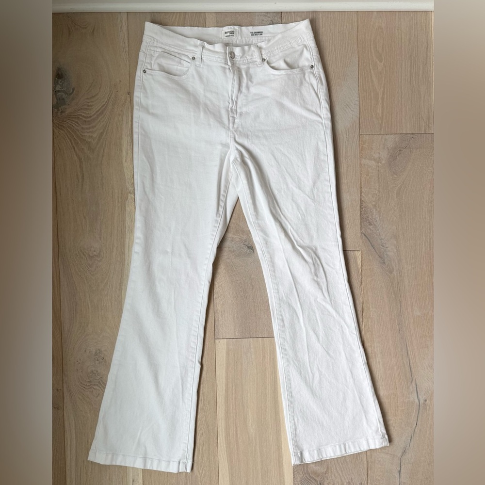 Kenzie Vintage Luxe "The Savannah" High Rise Flare Jeans - White